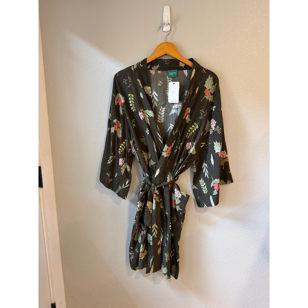 Uncommon Goods Birth Month Flower Robe Womens M/L Dark Green Floral NWT